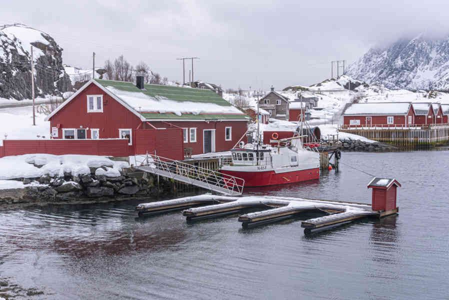 Noruega - islas Lofoten 189 - Sakrisoy.jpg